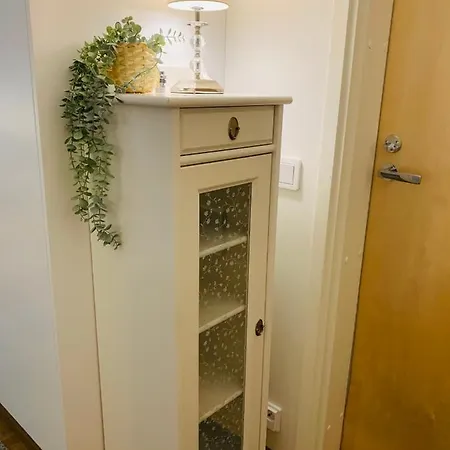 Cosy Helena, * Эспоо